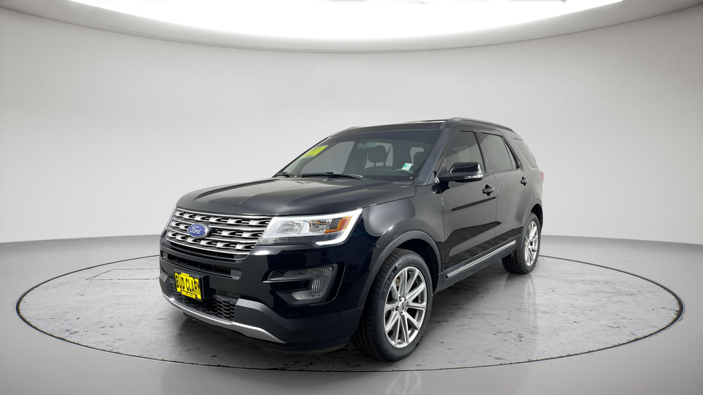 2017 Ford Explorer XLT 4WD's photo
