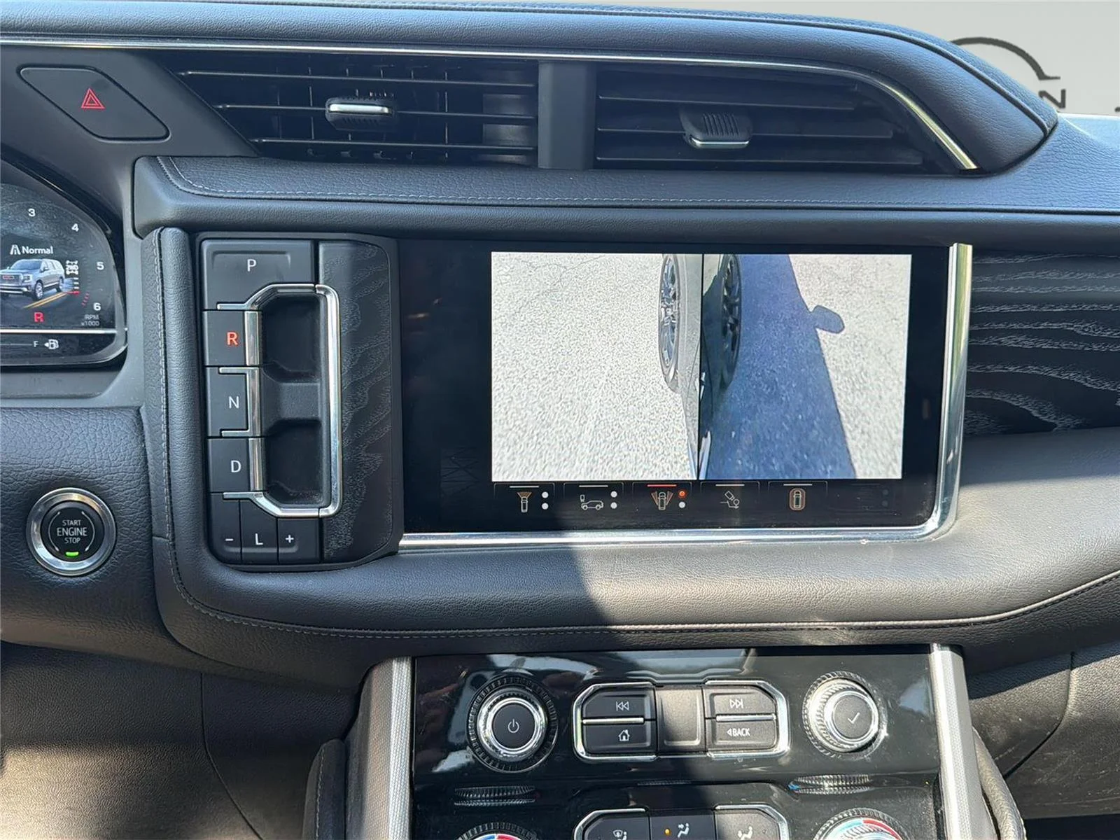 Used 2023 Onyx Black GMC Denali image 22
