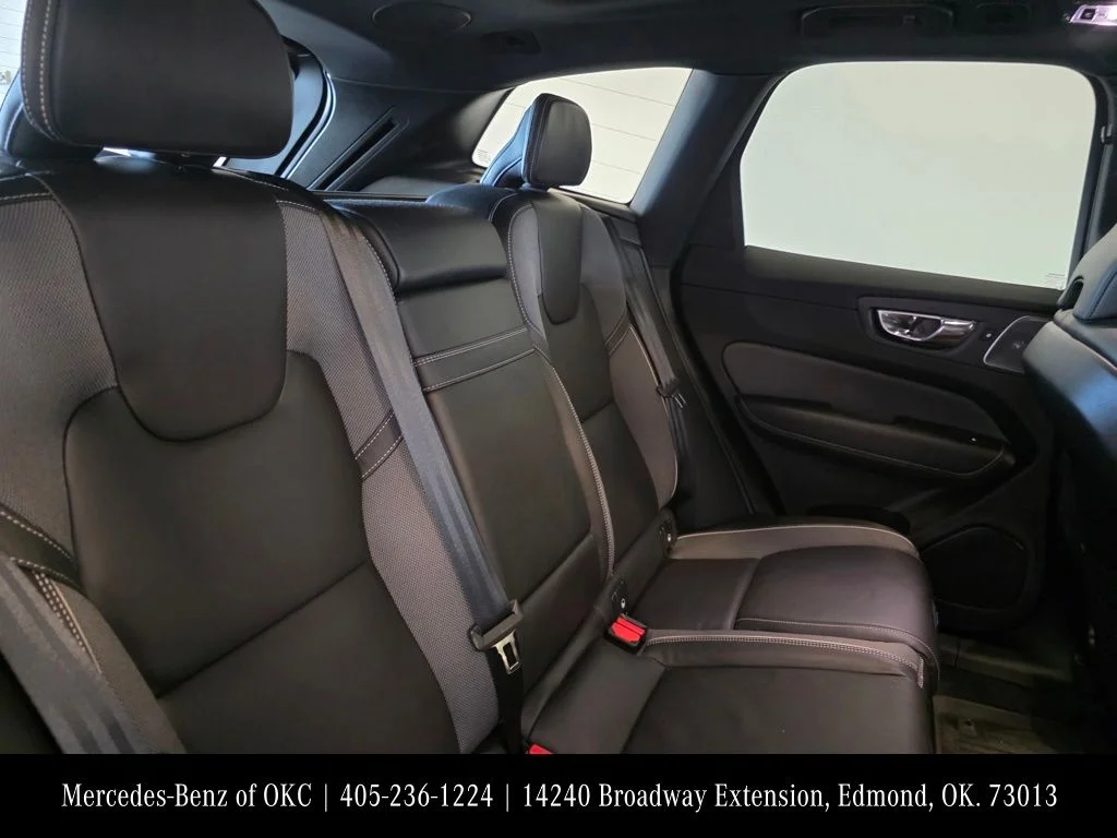 Used 2020 Gray Volvo T5 R-Design image 11