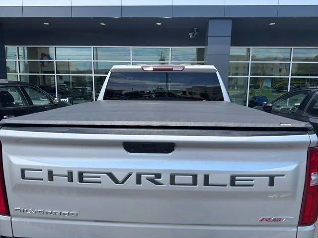 Used 2019 Silver Chevrolet RST image 4