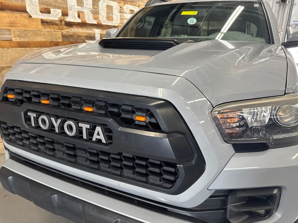 Used 2017 Cement Toyota TRD Pro image 8