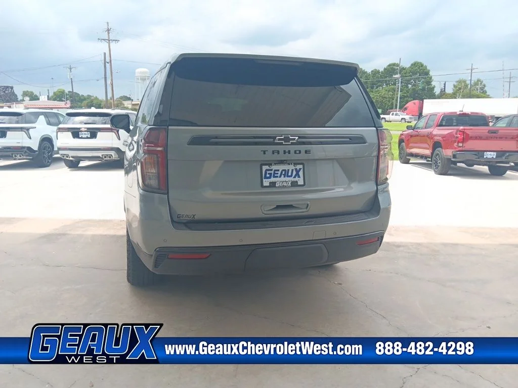 Used 2024 Gray Chevrolet Z71 image 7