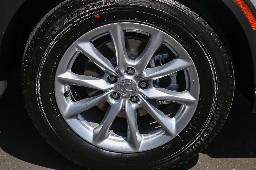 New 2026 Solar Silver Metallic Honda EX image 10