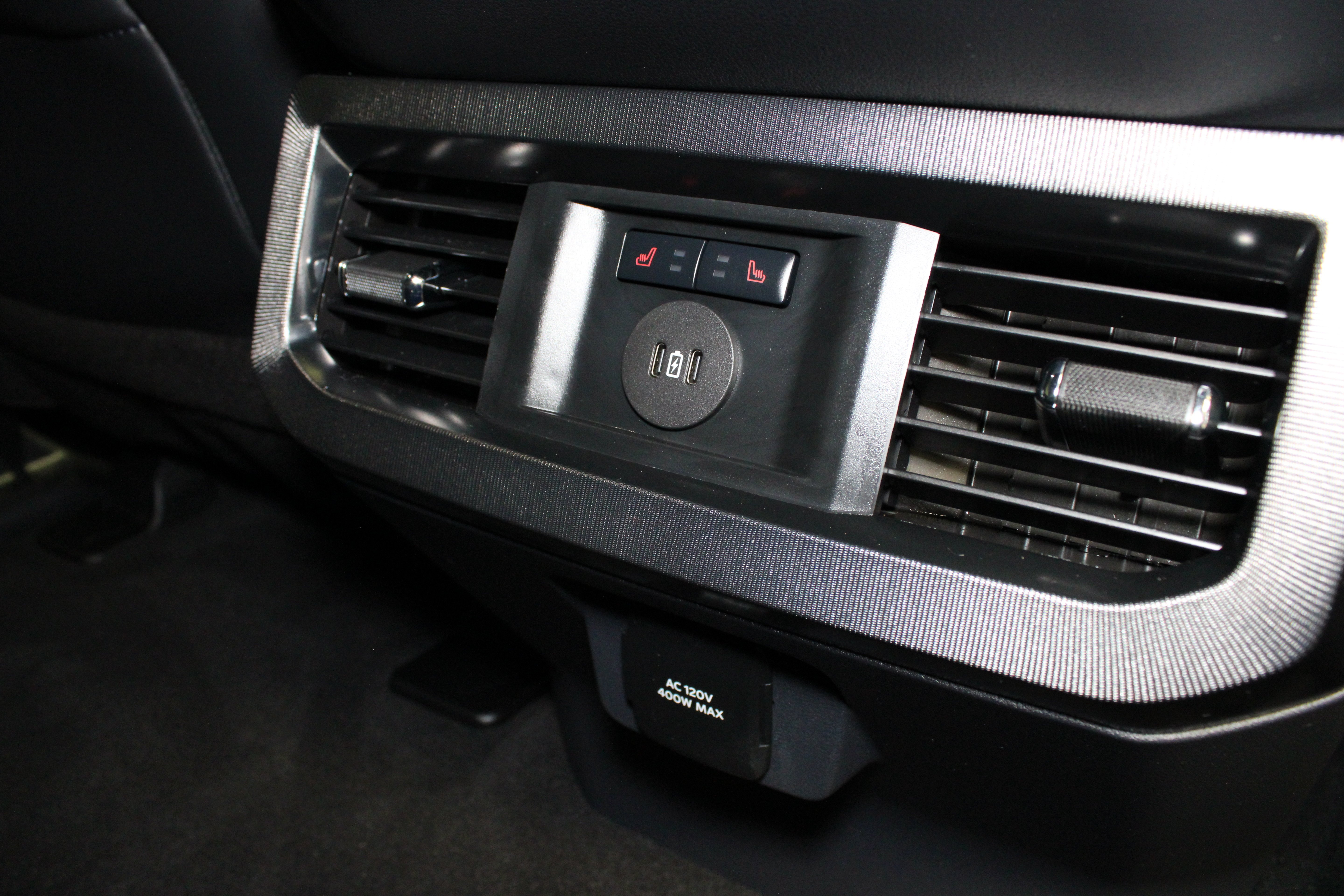 Used 2026 Agate Black Metallic Ford Platinum image 21