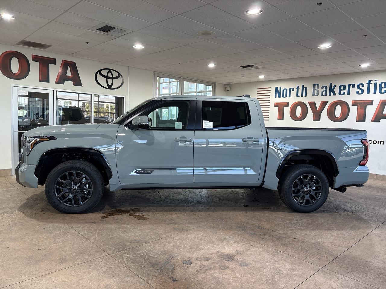 New 2026 Lunar Rock Toyota  Platinum image 7