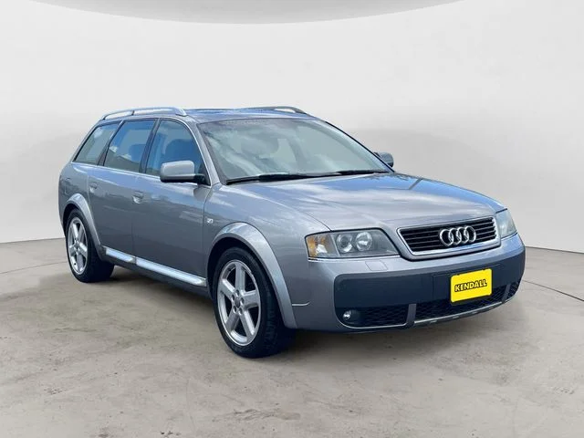 Used 2004 Gray Audi 4.2 image 7