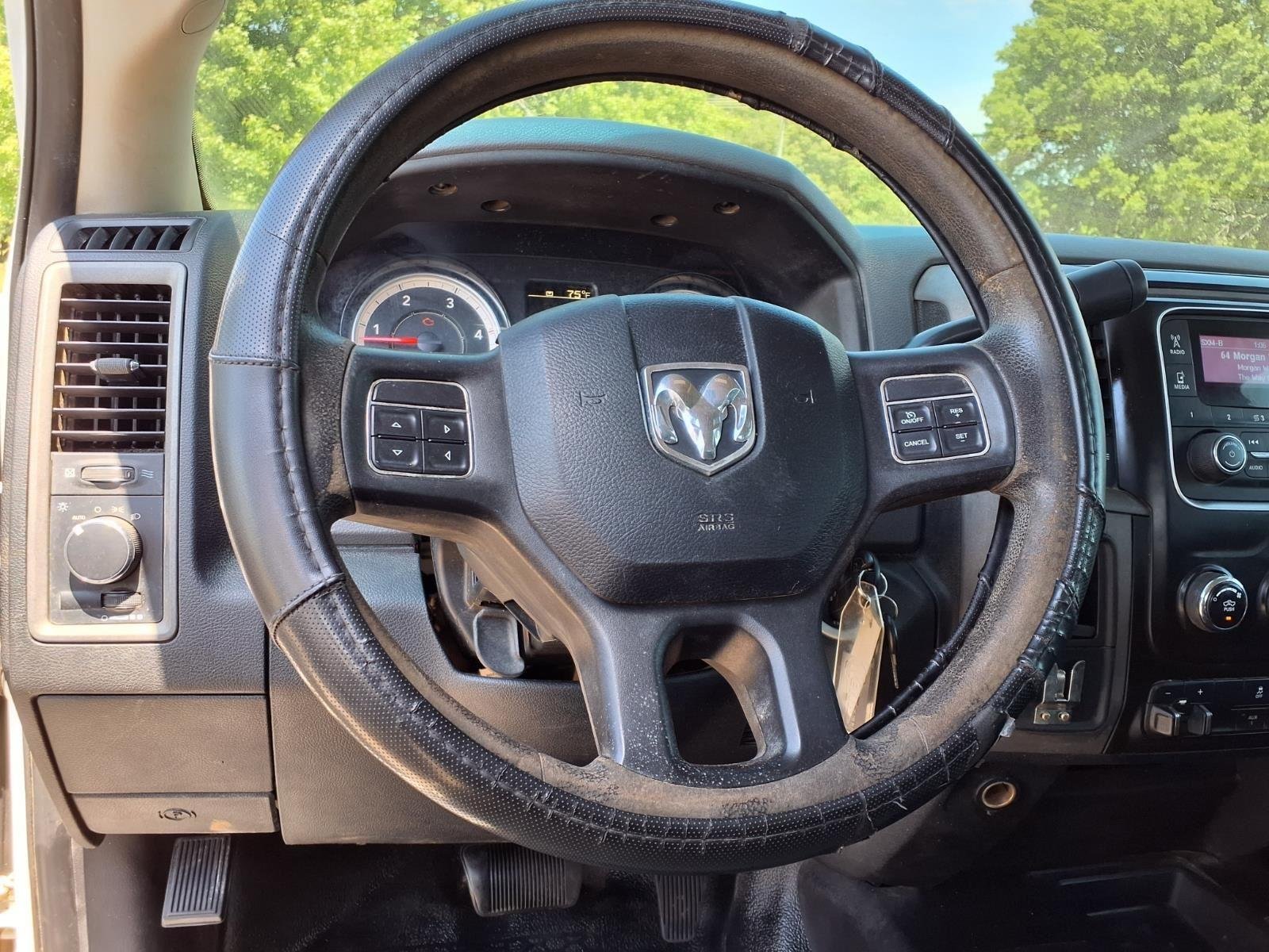 Used 2016 Bright White Clearcoat Ram Tradesman image 14