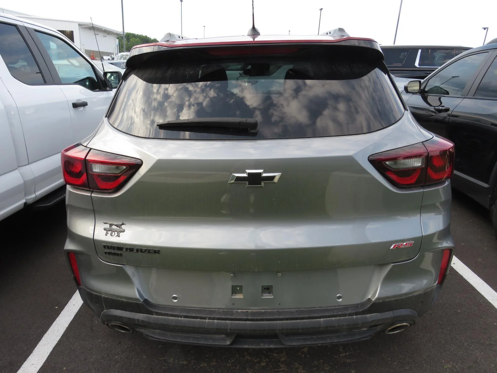Used 2025 Sterling Gray Metallic Chevrolet RS image 11