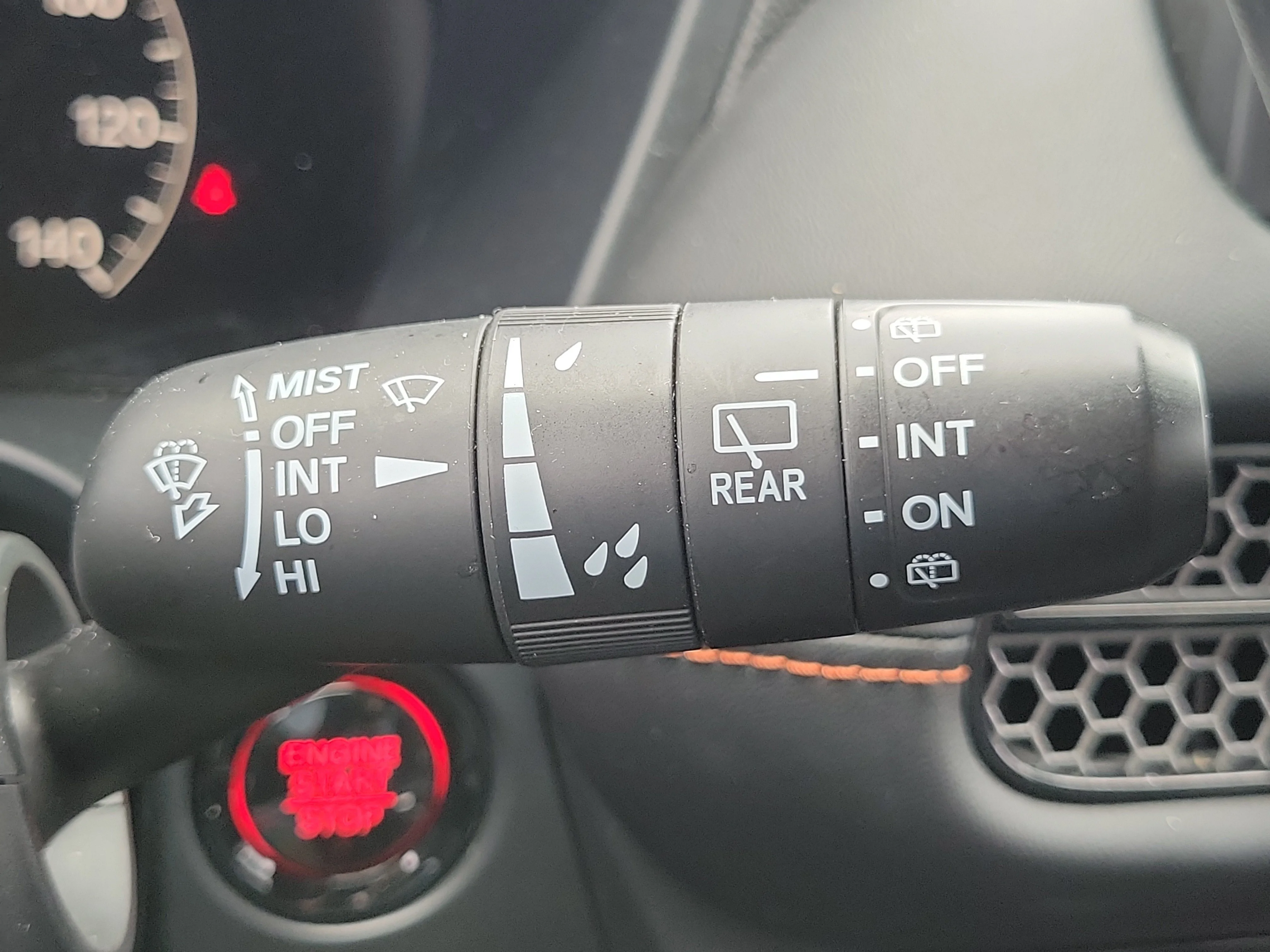 2025 Honda HR-V Sport - Photo 29