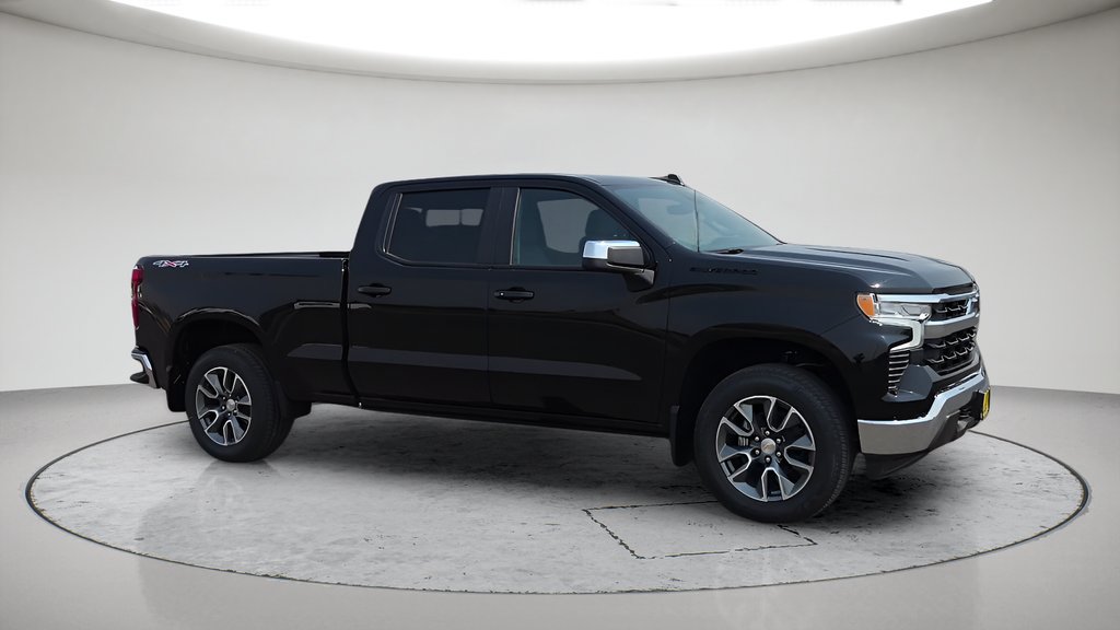 New 2026 Black Chevrolet LT image 5