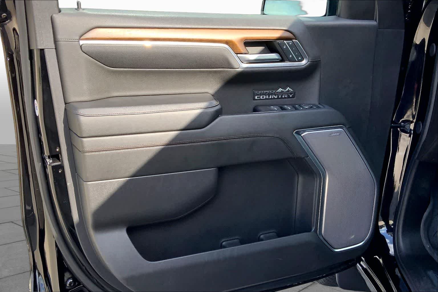 2024 Chevrolet Silverado 1500 High Country - Photo 43