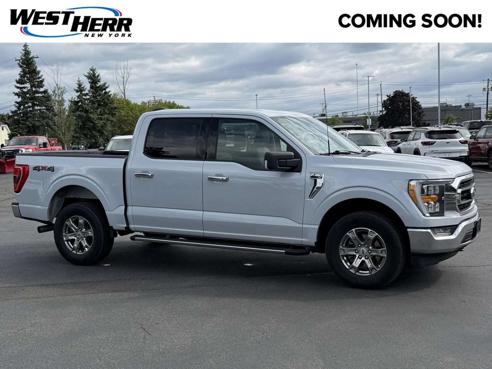 Used 2021 Space White Ford XLT image 1