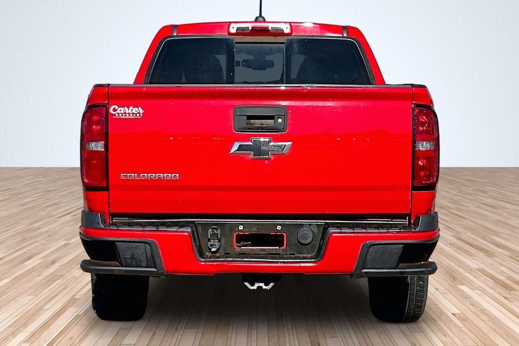 Used 2016 Red Chevrolet Z71 image 4