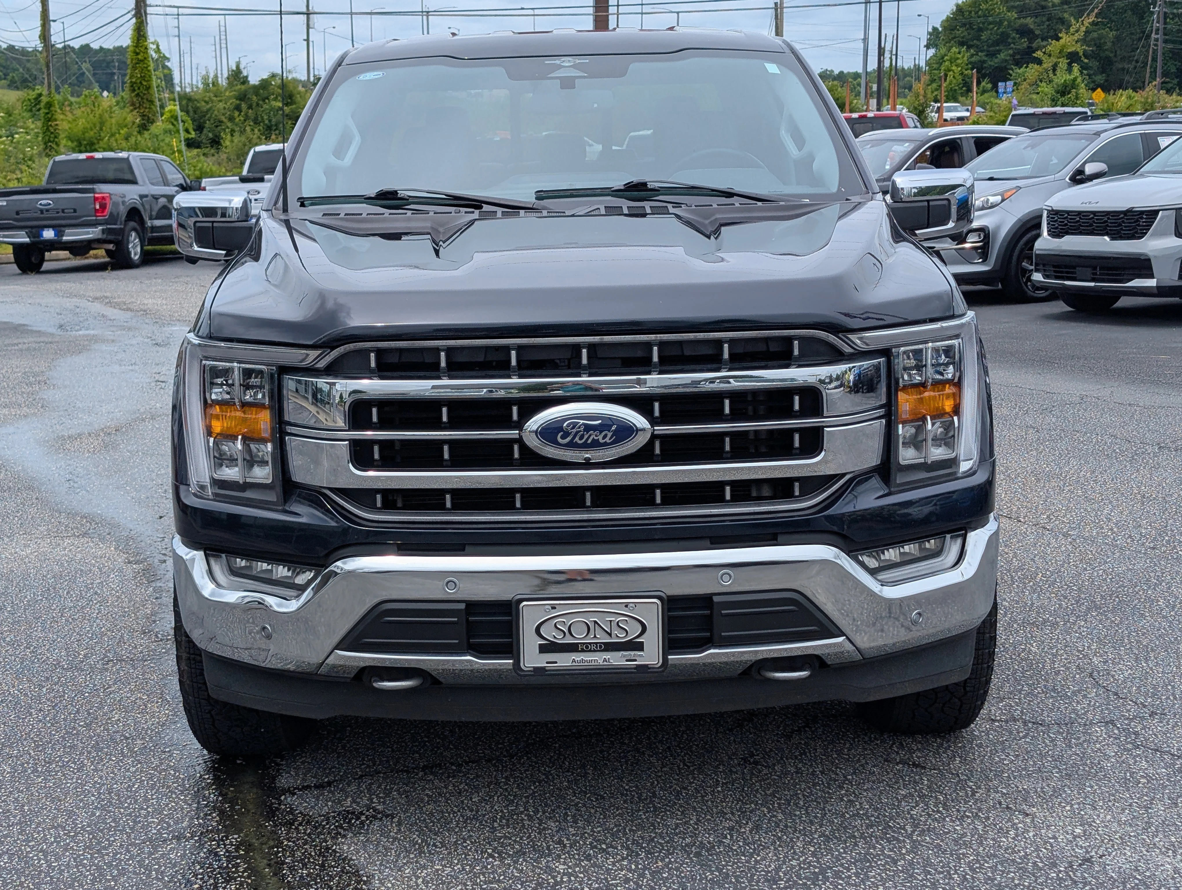 Used 2023 Antimatter Blue Metallic Ford LARIAT image 3