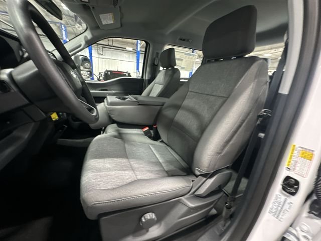 New 2026 Oxford White Ford F-250® XL image 17