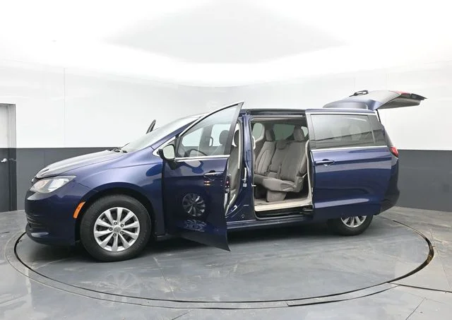 Used 2017 Blue Chrysler Touring image 53