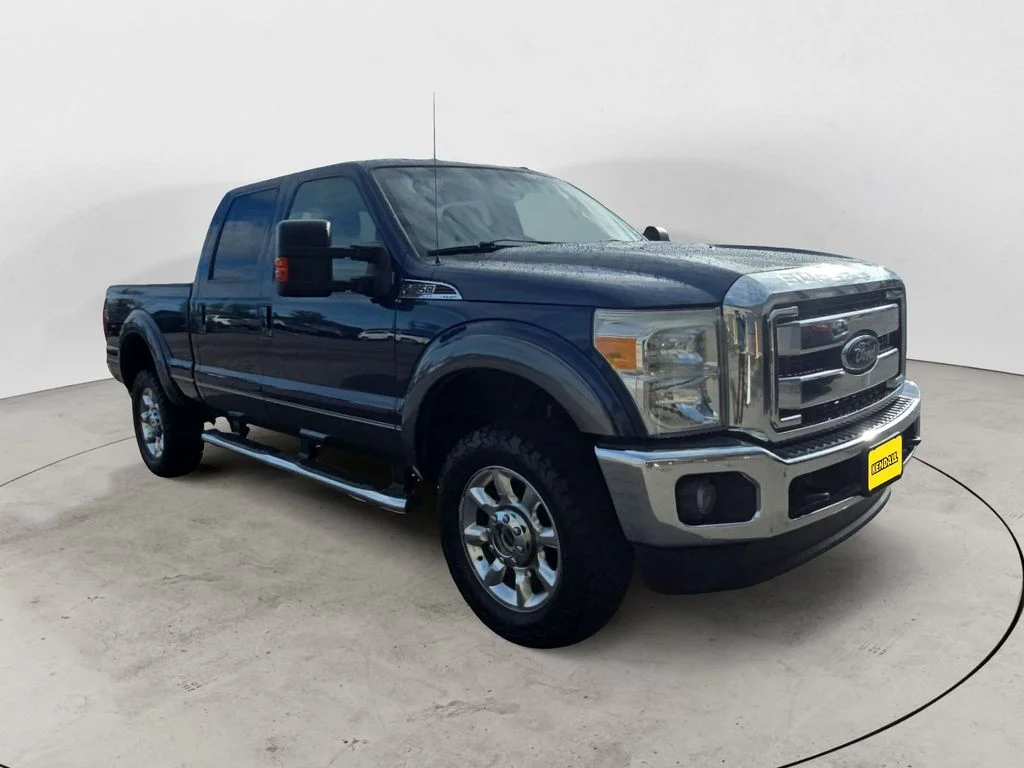 Used 2016 Blue Ford Lariat image 3