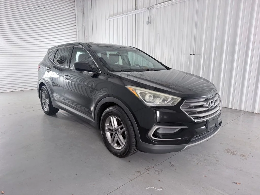 Used 2017 Black Hyundai 2.4 Base image 3