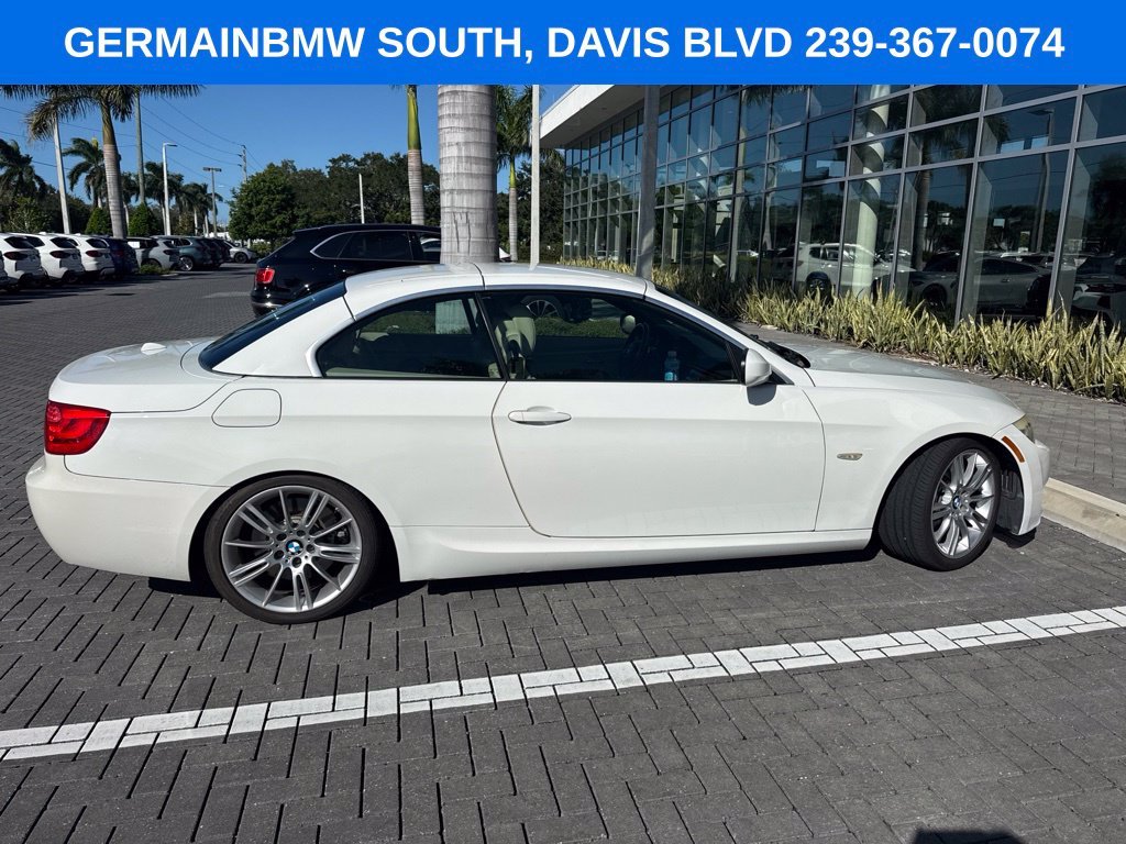 Used 2011 Alpine White BMW 335i image 12