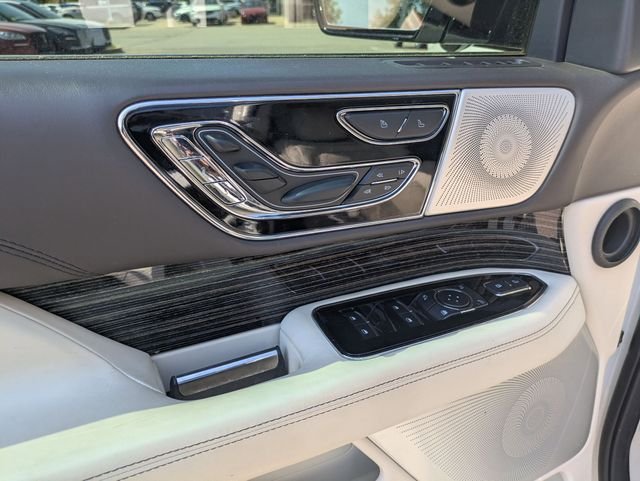 Used 2024 White Lincoln Black Label image 24