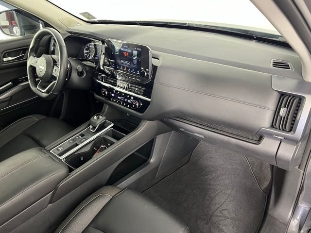 Used 2024 Gray Nissan SL image 42