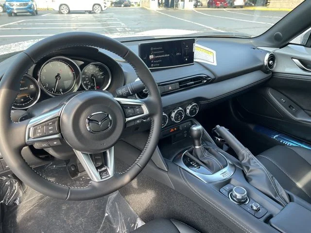 2025 Mazda MX-5 Miata Grand Touring - Photo 14