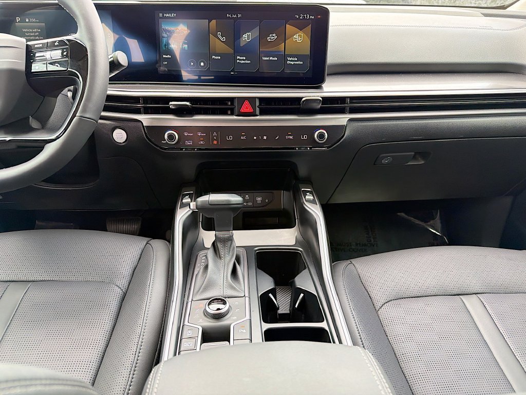 Certified Used 2026 White Kia S image 18