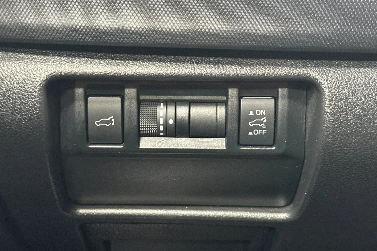Certified Used 2025 Gray Subaru Premium image 34