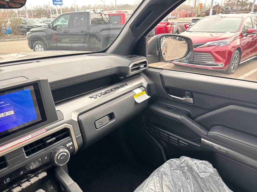2026 Toyota Tacoma TRD Sport - Photo 30