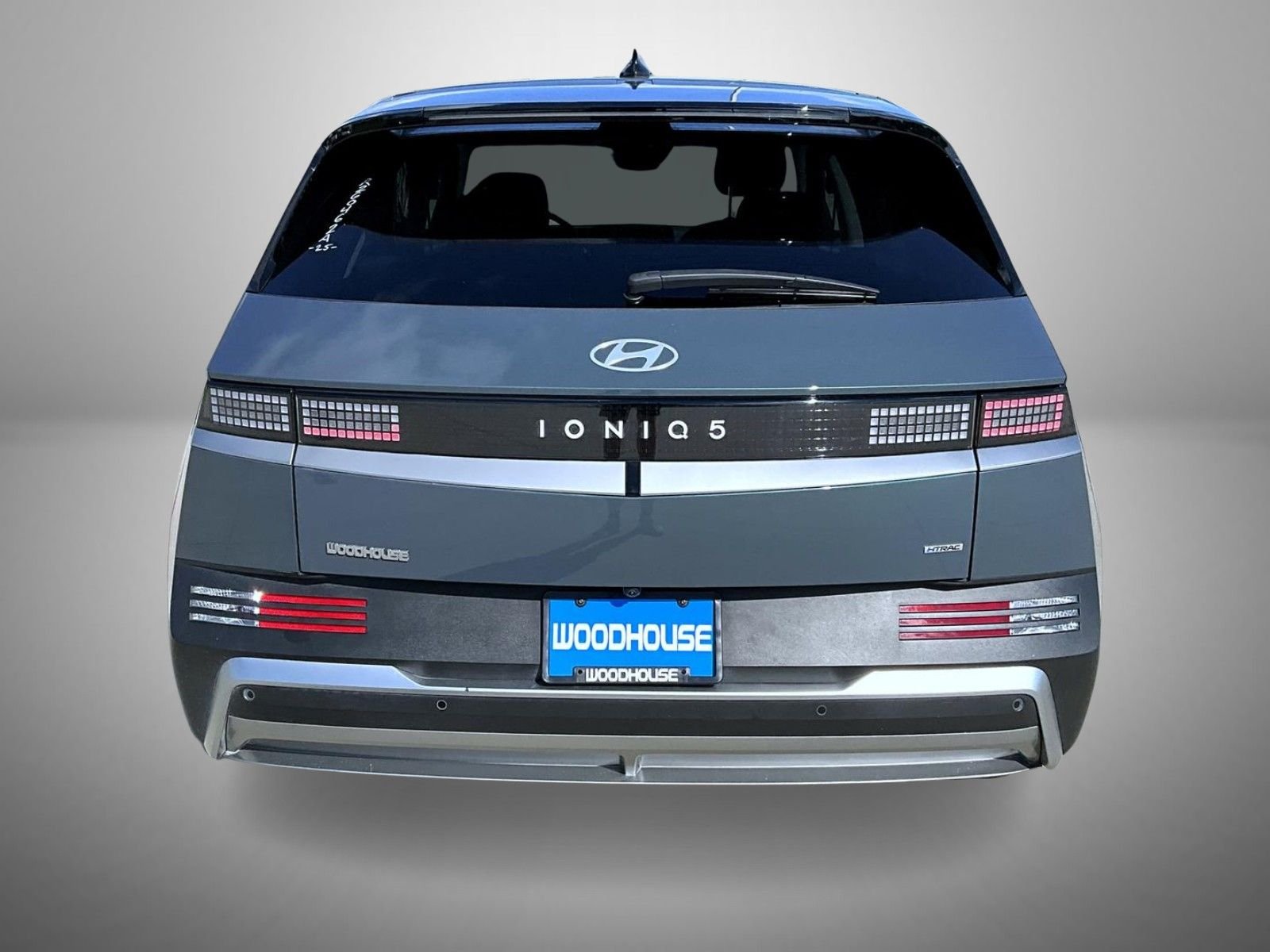 Used 2025 Green Hyundai SE image 6