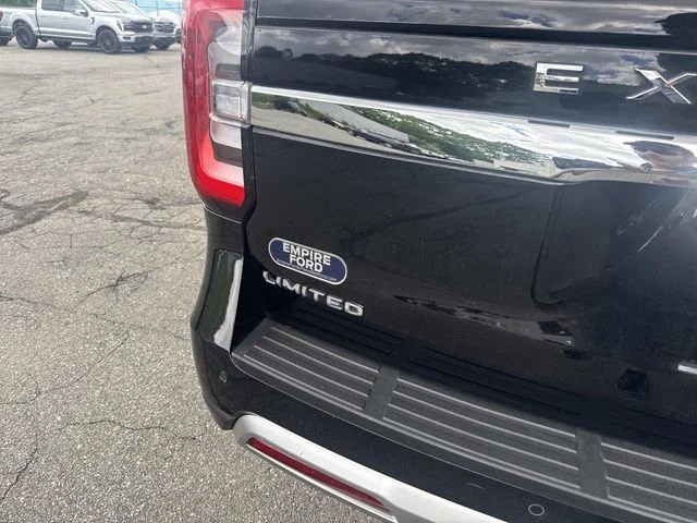 Used 2024 Black Ford Limited image 5