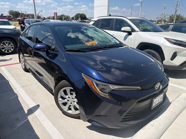 Used 2023  Toyota LE image 1