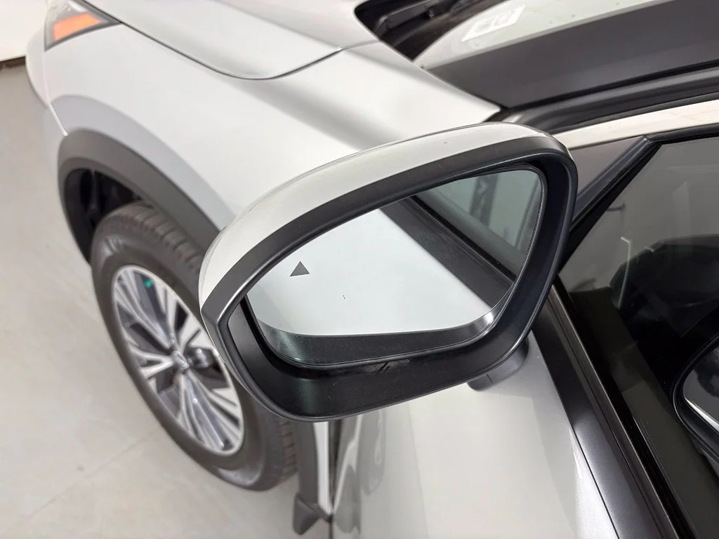Used 2023 Silver Nissan SV image 13
