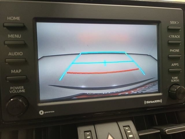Certified Used 2022 Blizzard Pearl Toyota Hybrid XLE Premium image 33