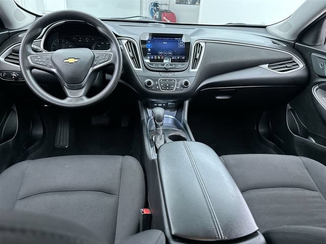 1G1ZD5ST8SF126664