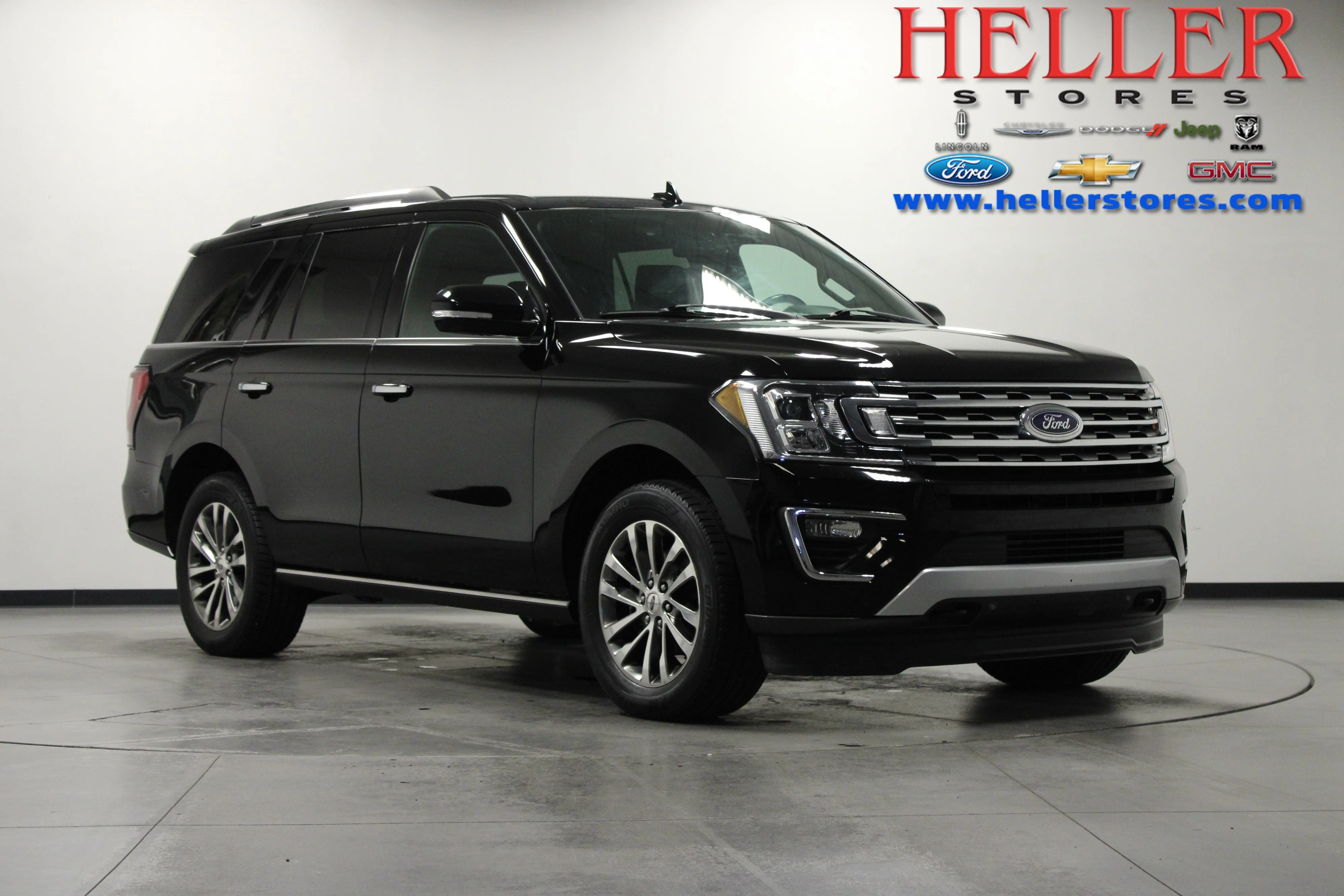 Used 2018 Shadow Black Ford Limited image 1
