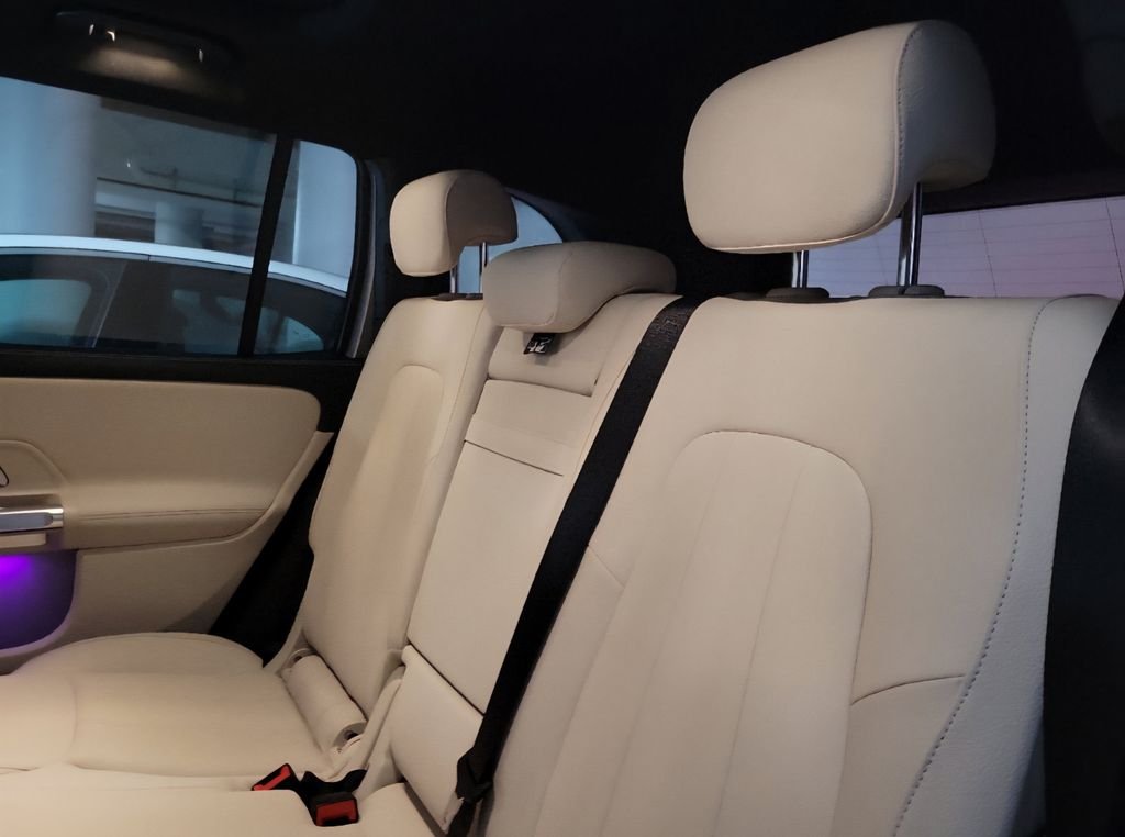 Certified Used 2026 Silver Mercedes-Benz GLB 250 image 9
