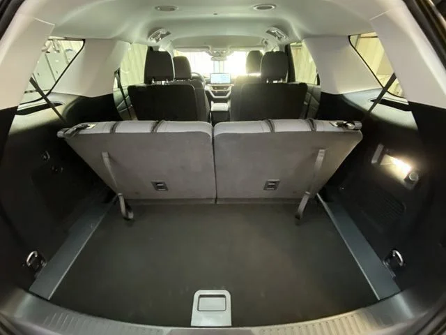 Used 2026 Gray Ford Active image 31