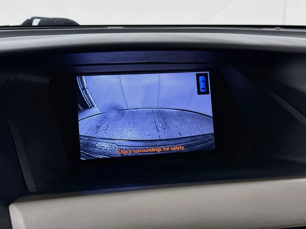 Used 2015 Obsidian Lexus Base image 18