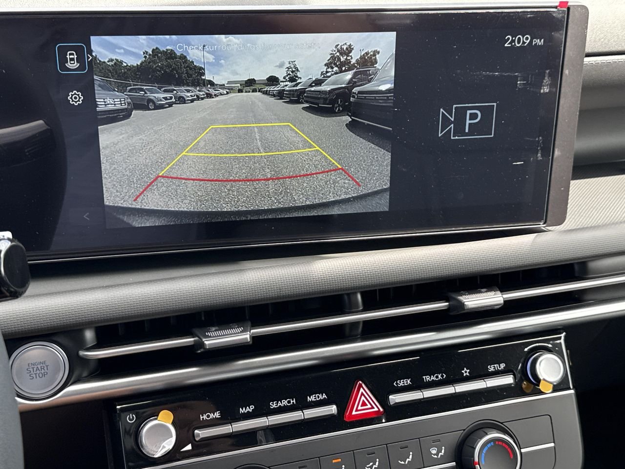 New 2027 Hampton Gray Hyundai SE AWD image 23