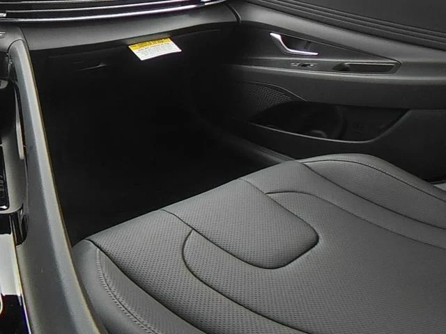 New 2026 White Hyundai Limited image 28