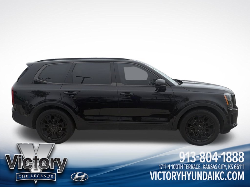 Used 2021 Black Kia SX image 4