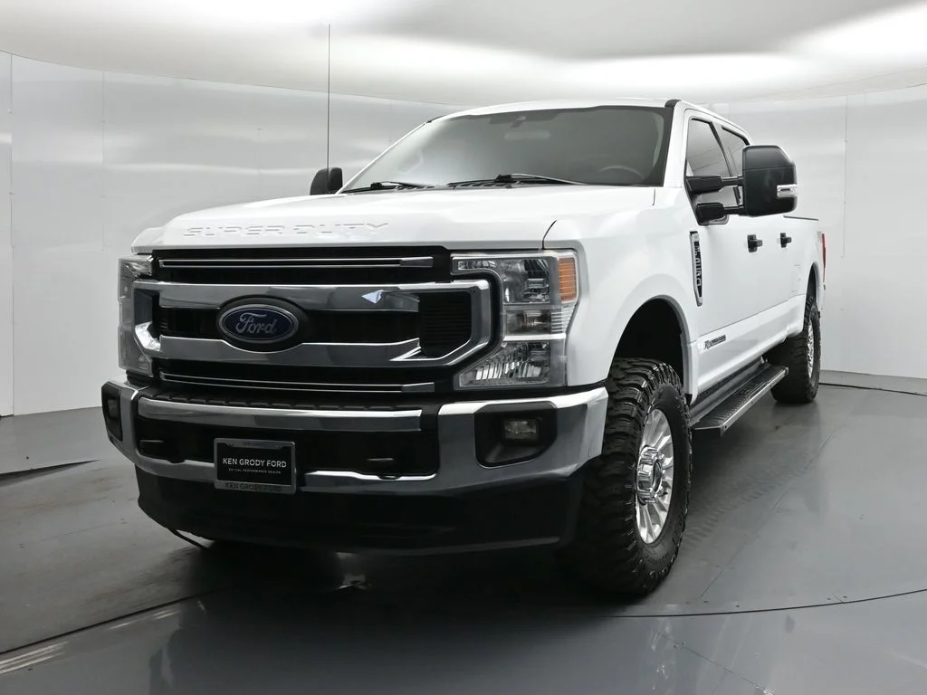 Used 2021 White Ford XLT image 50