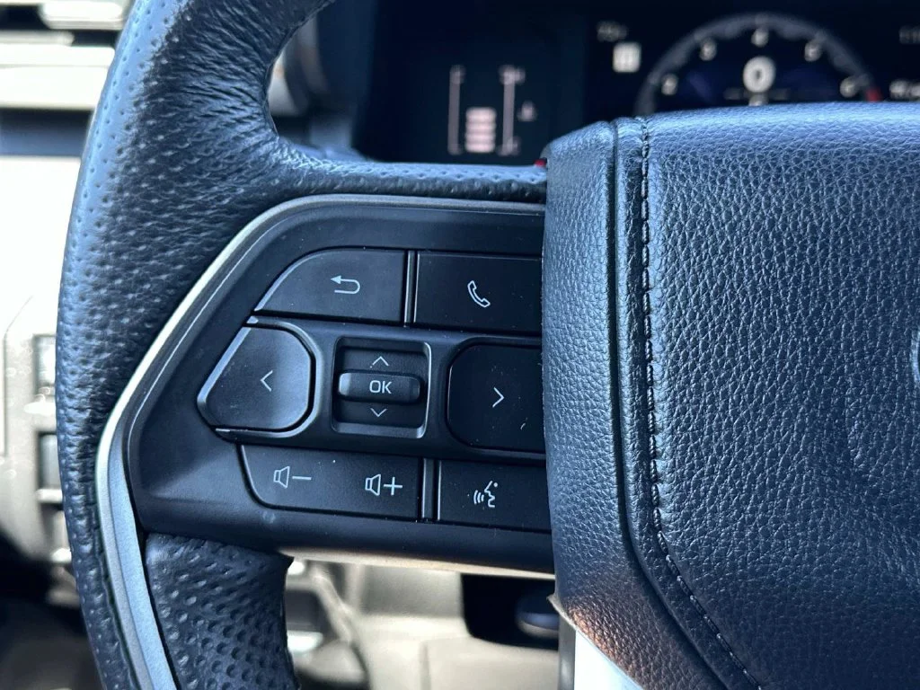 Certified Used 2024  Toyota SR5 image 28
