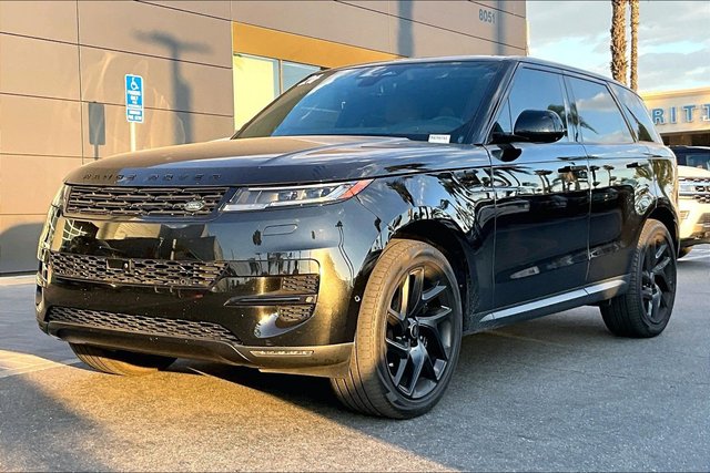 2024 Land Rover Range Rover Sport SE
