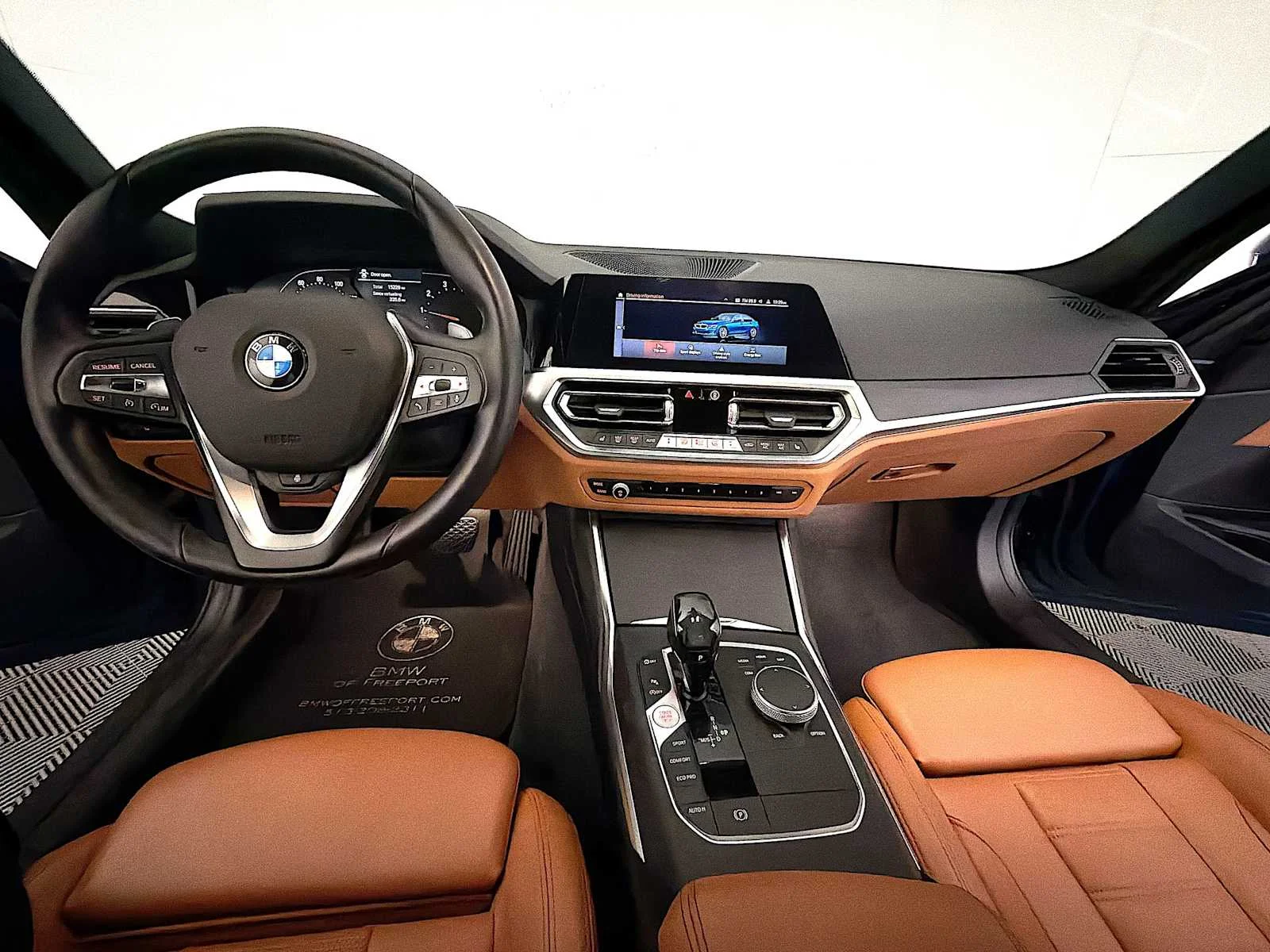 2021 BMW 3 Series 330i - Photo 12