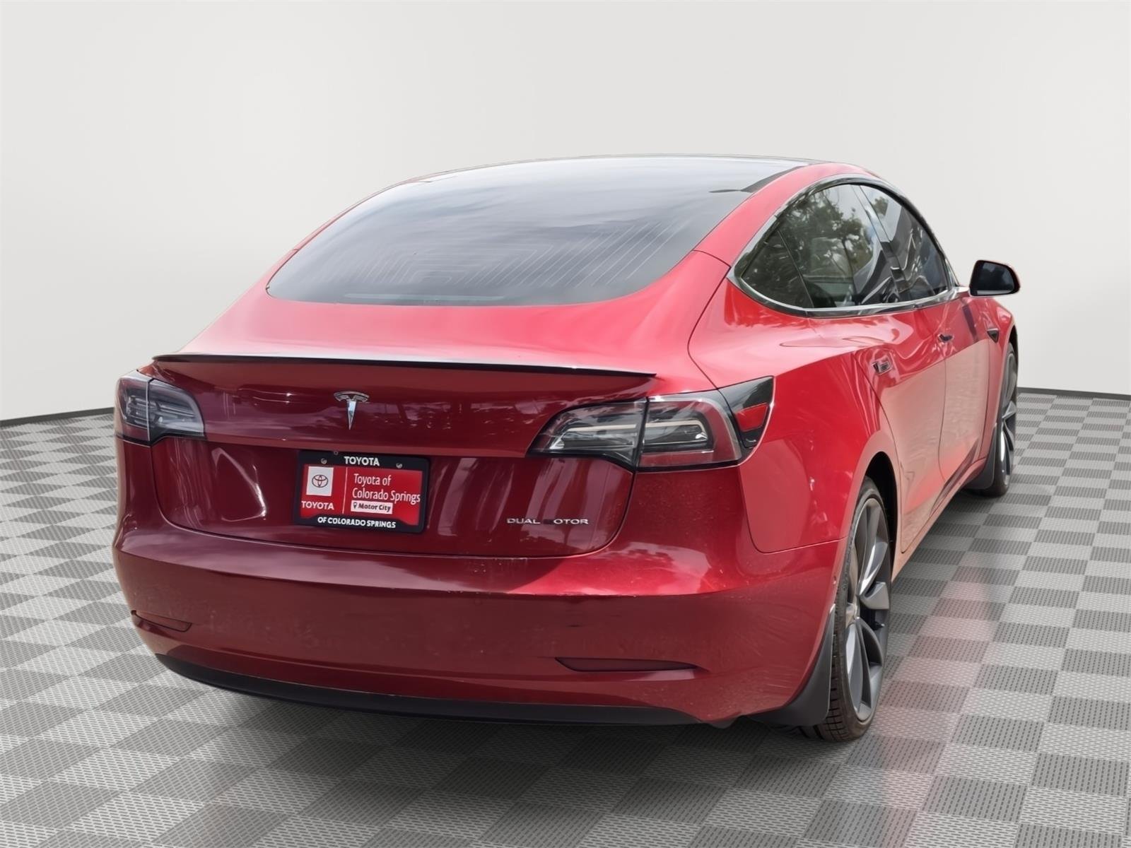 Used 2018  Tesla Long Range Battery image 7