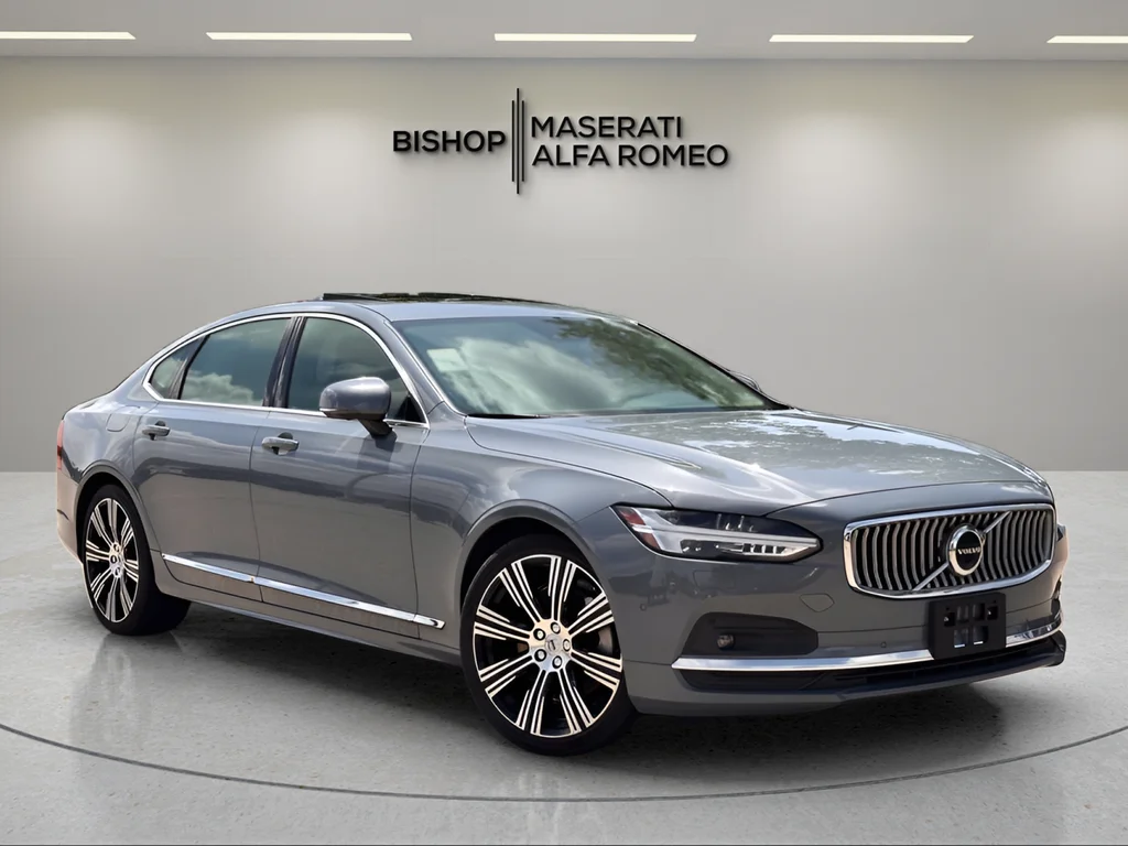 2023 Volvo S90 B6 Ultimate AWD's photo