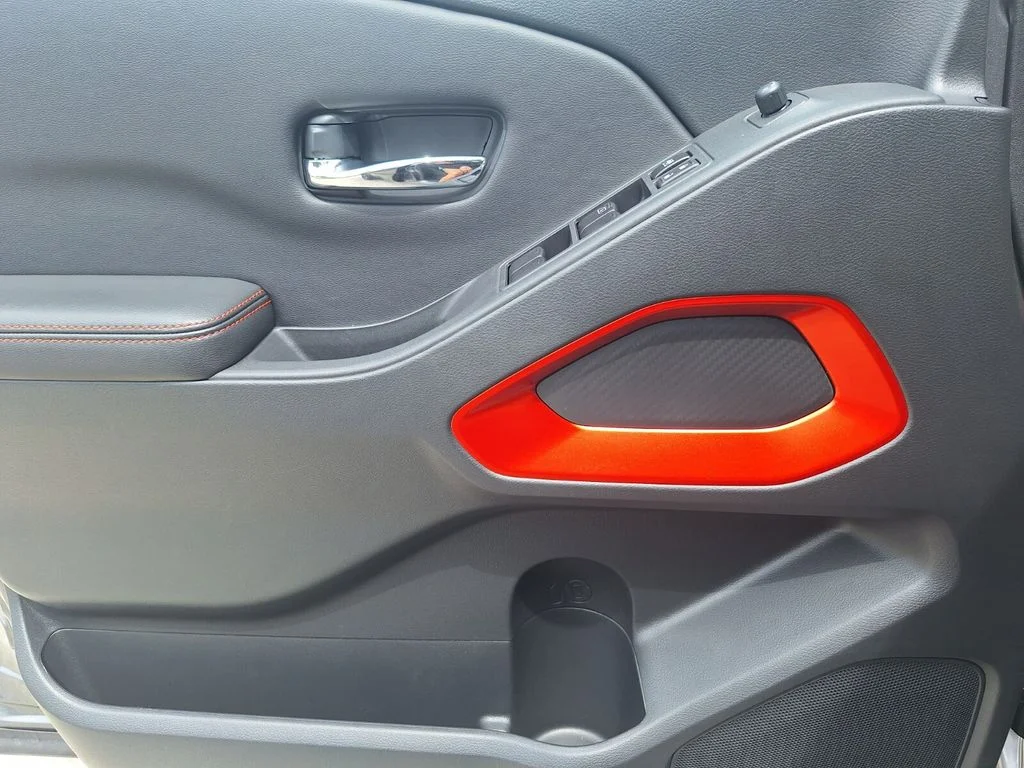 Used 2025 Gray Nissan PRO-X image 21