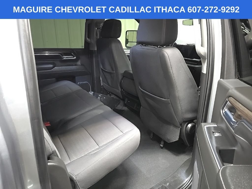 Used 2024 Gray Chevrolet LT image 17
